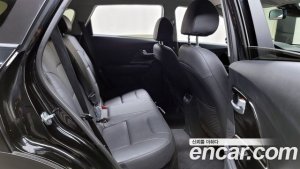 Kia Niro 1.6 HEV 2021 года из Южной Кореи
