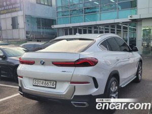 BMW X6 xDrive30d xLine 2020 года из Южной Кореи