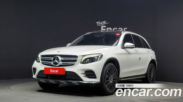 Mercedes-Benz GLC-Class GLC300 4MATIC AMG Line 2019 года из Кореи