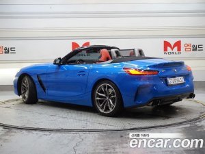 BMW Z4 M40i 2021 года из Южной Кореи