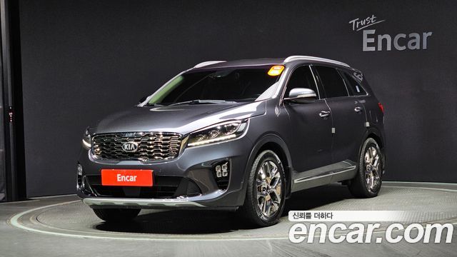 Kia Sorento Дизель 2.0 2WD 2020 года из Кореи