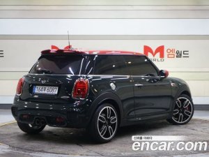 Mini Cooper JCW 2020 года из Южной Кореи