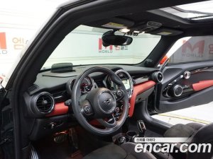 Mini Cooper JCW 2020 года из Южной Кореи