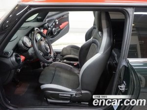Mini Cooper JCW 2020 года из Южной Кореи