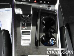 Audi A7 50 TDI 4WD Premium 2020 года из Южной Кореи