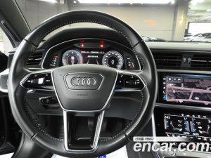 Audi A7 50 TDI 4WD Premium 2020 года из Южной Кореи
