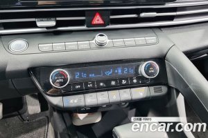 Hyundai AVANTE 1.6 2021 года из Южной Кореи