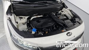 Kia Seltos Бензин 1.6 Turbo 2WD 2020 года из Южной Кореи