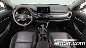 Kia Seltos Бензин 1.6 Turbo 2WD 2020 года из Южной Кореи