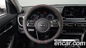 Kia Seltos Бензин 1.6 Turbo 2WD 2020 года из Южной Кореи