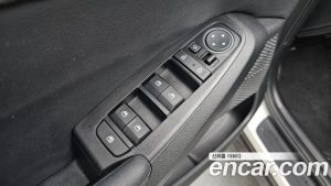 Kia Seltos Бензин 1.6 Turbo 2WD 2020 года из Южной Кореи