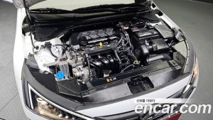 Hyundai AVANTE 1.6 2020 года из Южной Кореи