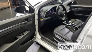 Hyundai AVANTE 1.6 2020 года из Южной Кореи