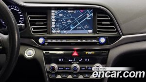 Hyundai AVANTE 1.6 2020 года из Южной Кореи