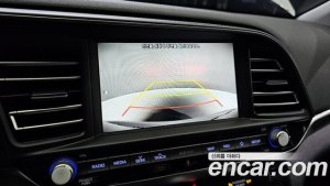 Hyundai AVANTE 1.6 2020 года из Южной Кореи