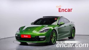 Porsche Panamera 4.0 GTS 2020 года из Южной Кореи