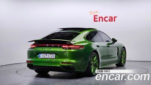 Porsche Panamera 4.0 GTS 2020 года из Южной Кореи