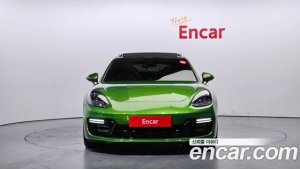 Porsche Panamera 4.0 GTS 2020 года из Южной Кореи