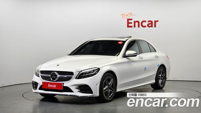 Mercedes-Benz C-Class C200 AMG Line 2021 года из Кореи