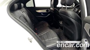 Mercedes-Benz C-Class C200 AMG Line 2021 года из Южной Кореи