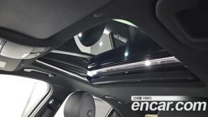 Mercedes-Benz C-Class C200 AMG Line 2021 года из Южной Кореи