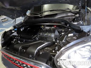 Mini Countryman JCW 2020 года из Южной Кореи