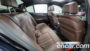 BMW 5-Series 530e M Sport 2021 года из Южной Кореи