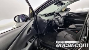 Toyota Prius 1.8 2020 года из Южной Кореи