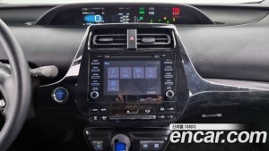 Toyota Prius 1.8 2020 года из Южной Кореи