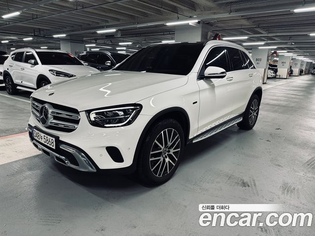 Mercedes-Benz GLC-Class GLC300e 4MATIC 2021 года из Кореи
