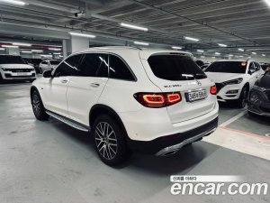 Mercedes-Benz GLC-Class GLC300e 4MATIC 2021 года из Южной Кореи
