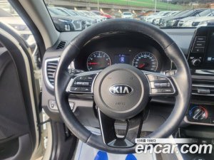 Kia Seltos Бензин 1.6 Turbo 2WD 2020 года из Южной Кореи