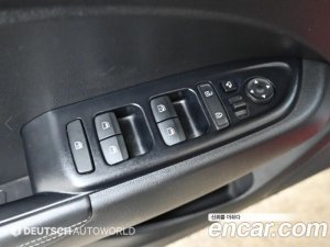 Hyundai Venue 1.6 Flux 2020 года из Южной Кореи