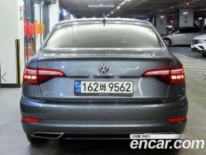 Volkswagen Jetta 1.4 TSI Prestige 2020 года из Южной Кореи