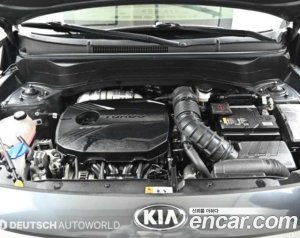 Kia Seltos Бензин 1.6 Turbo 2WD 2022 года из Южной Кореи