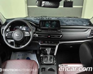 Kia Seltos Бензин 1.6 Turbo 2WD 2022 года из Южной Кореи