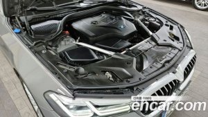 BMW 5-Series 530i Luxury 2021 года из Южной Кореи