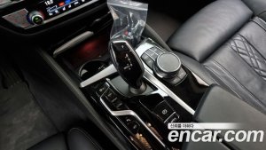 BMW 5-Series 530i Luxury 2021 года из Южной Кореи