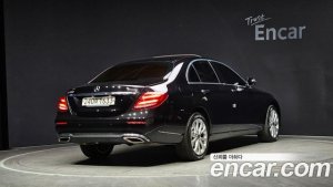 Mercedes-Benz E-Class E300 4MATIC Exclusive 2020 года из Южной Кореи