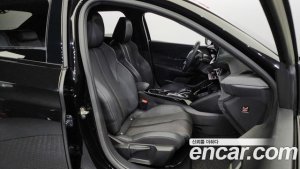 Peugeot 208 GT Line 2021 года из Южной Кореи