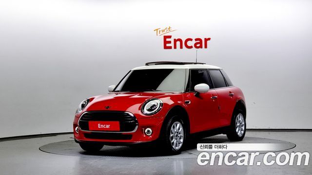 Mini Cooper 5Door HIGH 2020 года из Кореи