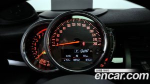 Mini Cooper 5Door HIGH 2020 года из Южной Кореи