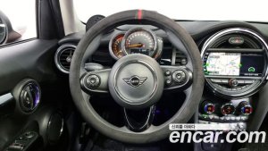 Mini Cooper 5Door HIGH 2020 года из Южной Кореи