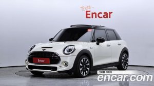 Mini Cooper 5Door HIGH 2020 года из Южной Кореи