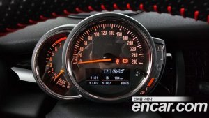 Mini Cooper 5Door HIGH 2020 года из Южной Кореи