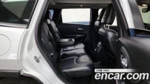 Jeep Cherokee 2.4 Limited 2WD 2020 года из Южной Кореи