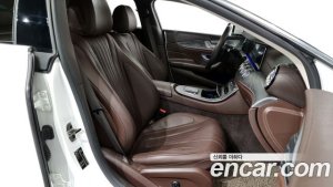 Mercedes-Benz CLS-Class CLS450 4MATIC AMG Line 2021 года из Южной Кореи