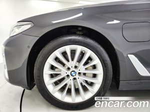 BMW 5-Series 530e Luxury 2021 года из Южной Кореи