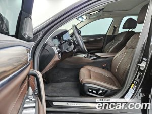 BMW 5-Series 530e Luxury 2021 года из Южной Кореи
