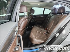 BMW 5-Series 530e Luxury 2021 года из Южной Кореи